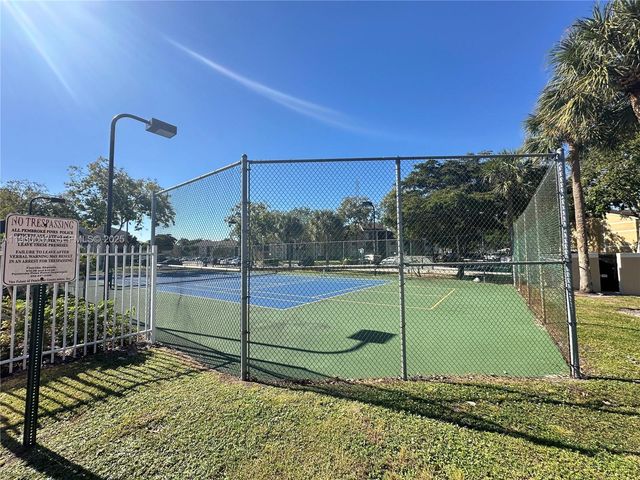 301 Palm Way 206, Pembroke Pines, FL 33025