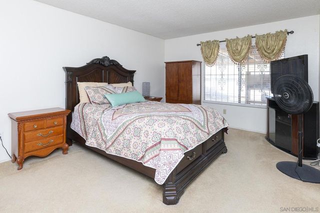 2254 Spring Oak Way, San Diego, CA 92139