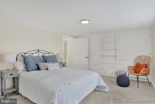 420 E WALNUT ST, Cleona, PA 17042