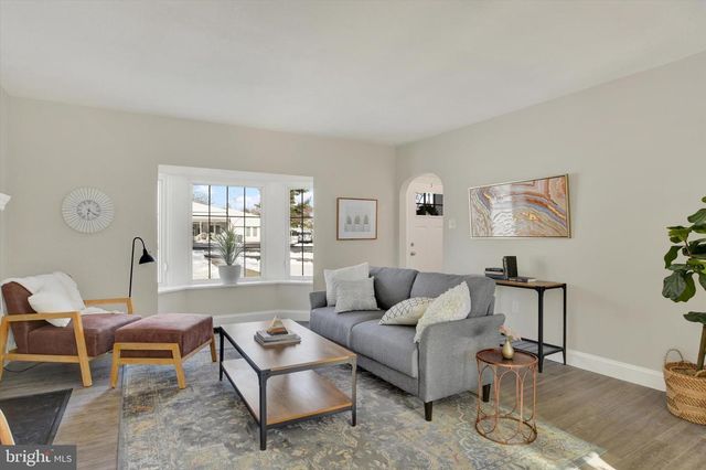 420 E WALNUT ST, Cleona, PA 17042