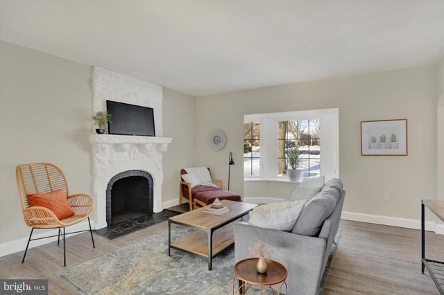 420 E WALNUT ST, Cleona, PA 17042