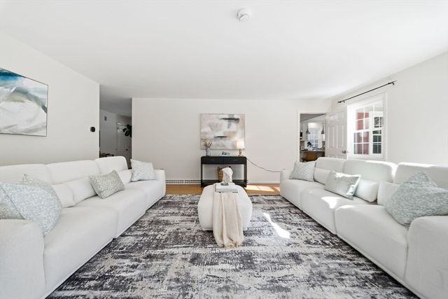 37 Orchard Ln, Wayland, MA 01778