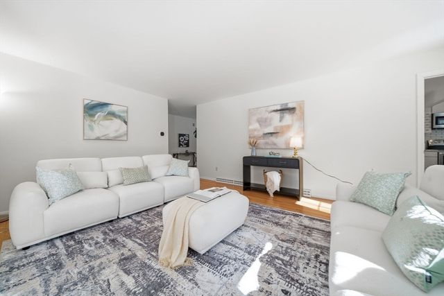 37 Orchard Ln, Wayland, MA 01778