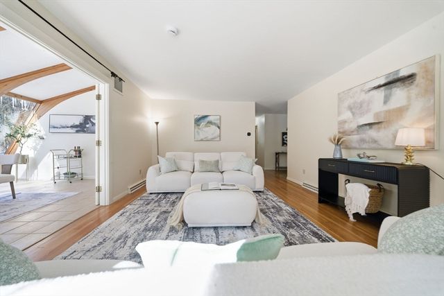 37 Orchard Ln, Wayland, MA 01778