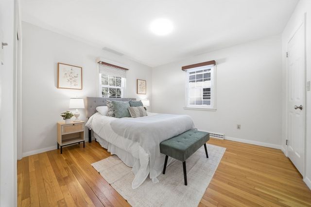 37 Orchard Ln, Wayland, MA 01778