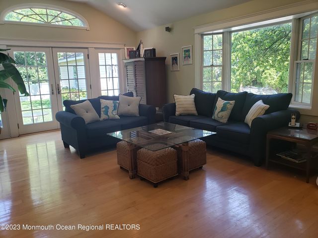 407 Chicago Boulevard, Sea Girt, NJ 08750