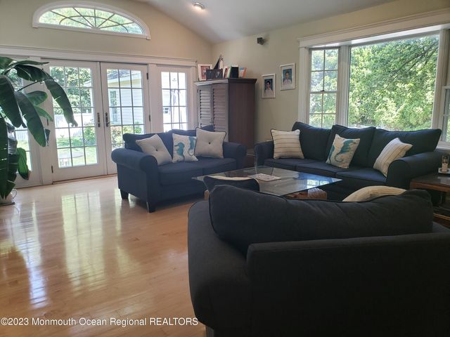 407 Chicago Boulevard, Sea Girt, NJ 08750