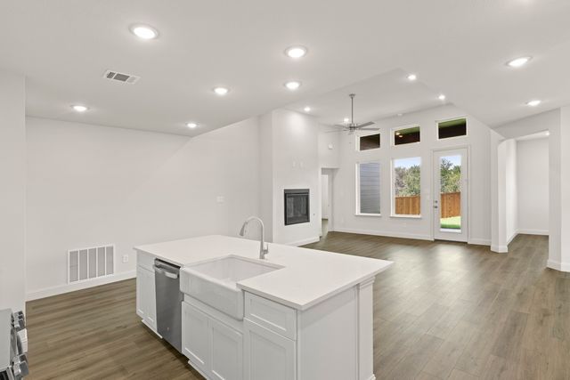 2021 Leighton Top Drive, Royse City, TX 75189