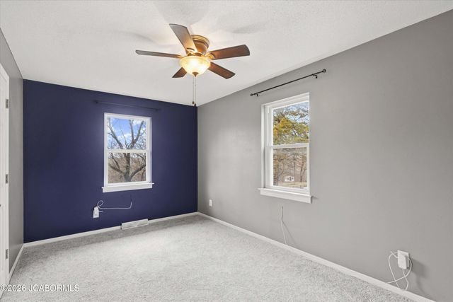 1732 CEDAR LANE, Holts Summit, MO 65043