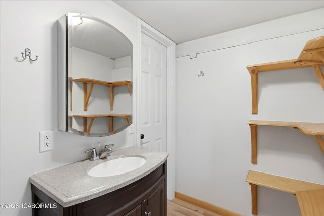 1732 CEDAR LANE, Holts Summit, MO 65043