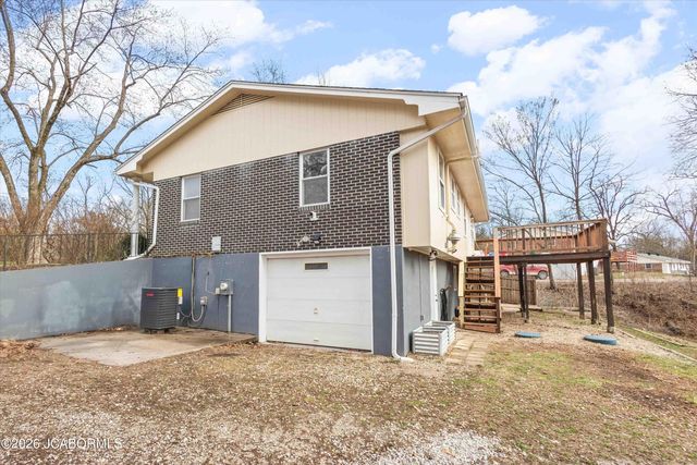 1732 CEDAR LANE, Holts Summit, MO 65043