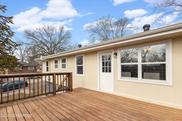 1732 CEDAR LANE, Holts Summit, MO 65043