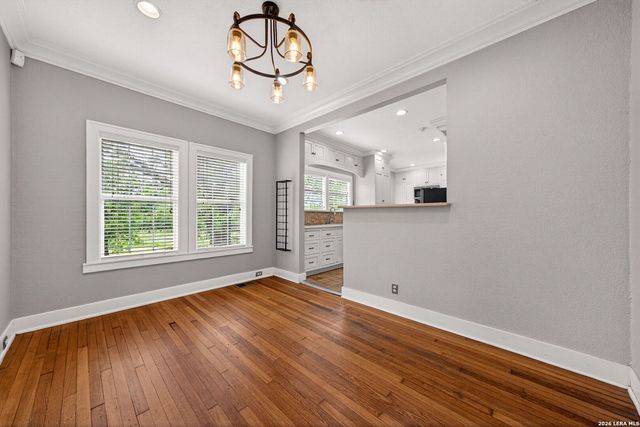 517 W Hollywood, San Antonio, TX 78212
