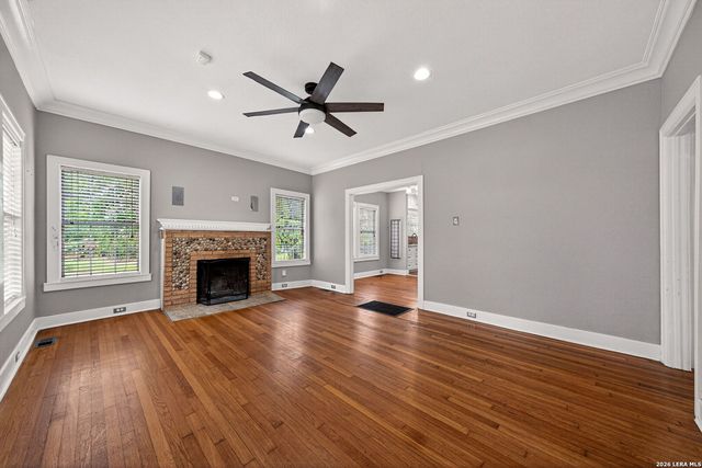 517 W Hollywood, San Antonio, TX 78212