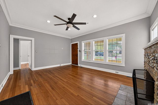 517 W Hollywood, San Antonio, TX 78212