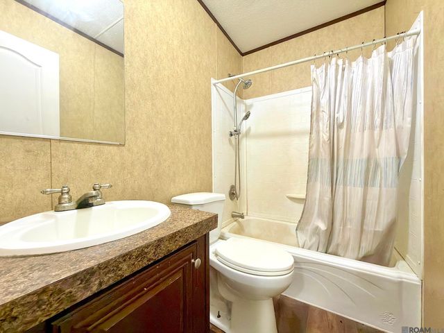 17061 Dykes Rd, French Settlement, LA 70733
