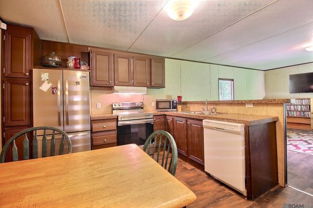 17061 Dykes Rd, French Settlement, LA 70733