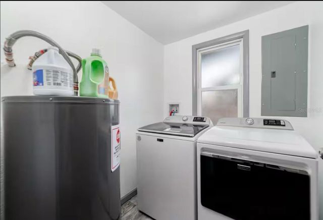 907 N WABASH AVENUE, Lakeland, FL 33815