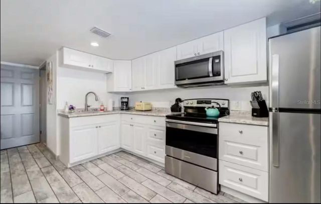 907 N WABASH AVENUE, Lakeland, FL 33815