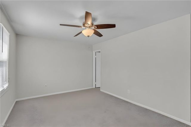 3238 Manor Glenn CT, Virginia Beach, VA 23453