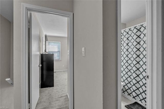 3238 Manor Glenn CT, Virginia Beach, VA 23453