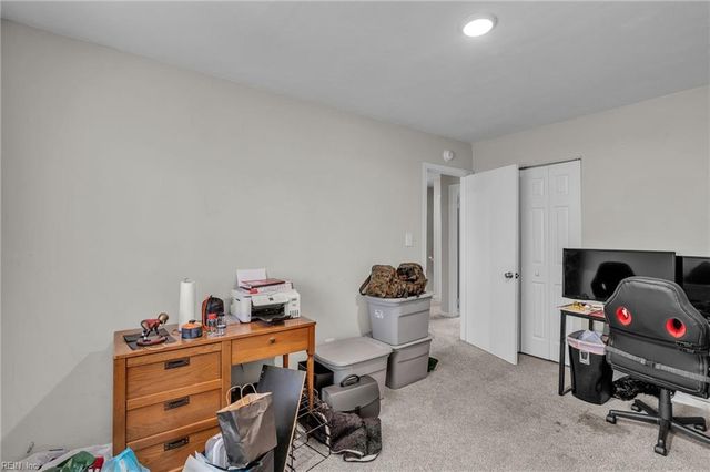 3238 Manor Glenn CT, Virginia Beach, VA 23453