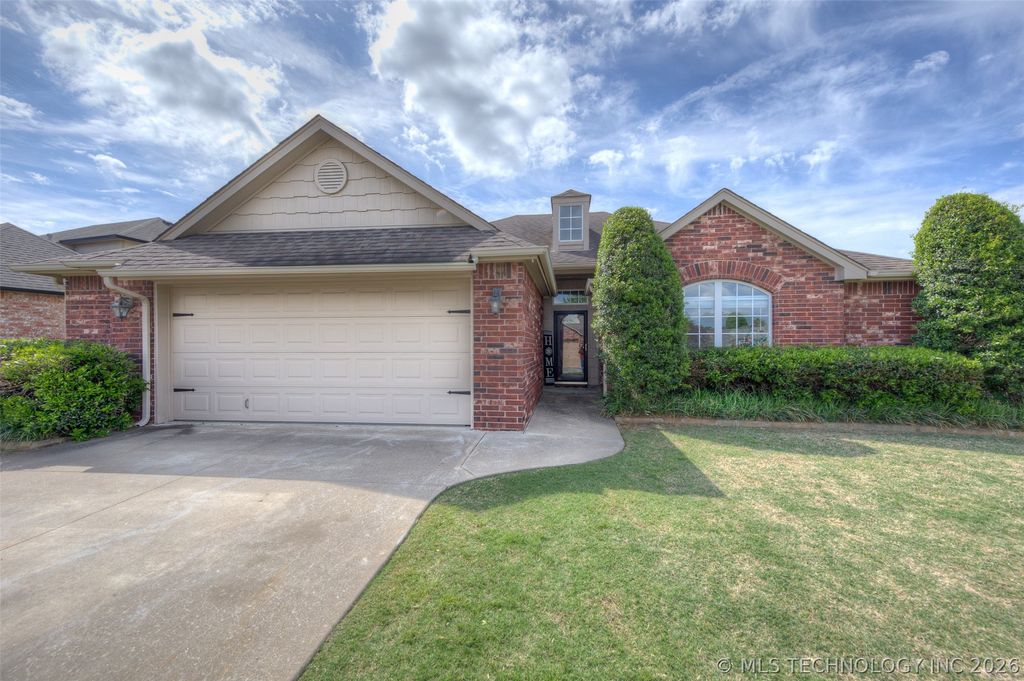 10300 E 97th Court North, Owasso, OK 74055