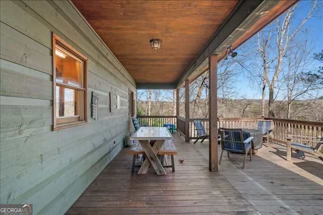 411 Gunite Circle, Ellijay, GA 30540