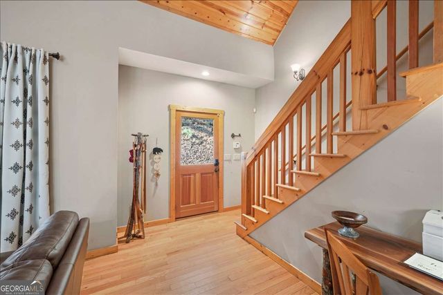 411 Gunite Circle, Ellijay, GA 30540