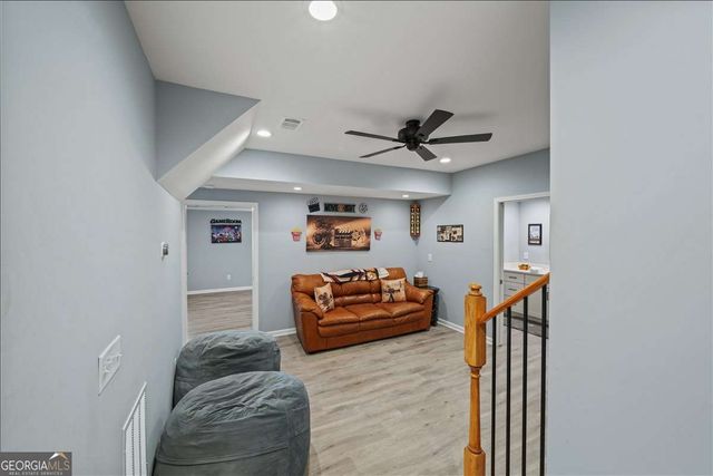 411 Gunite Circle, Ellijay, GA 30540