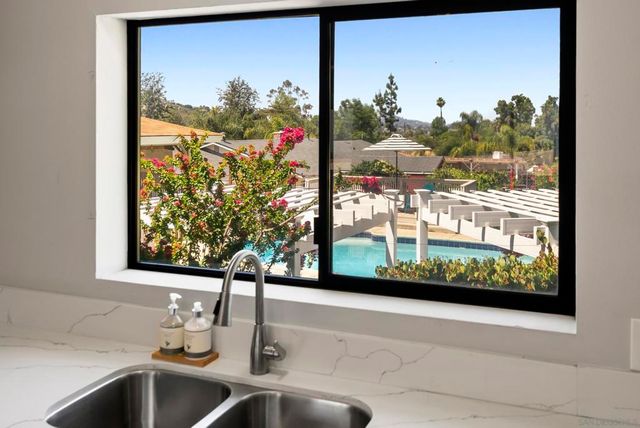 2420 Dehesa Rd, El Cajon, CA 92019