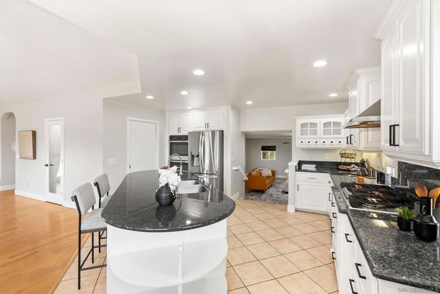 2420 Dehesa Rd, El Cajon, CA 92019