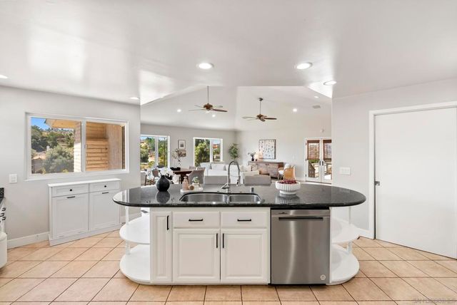 2420 Dehesa Rd, El Cajon, CA 92019
