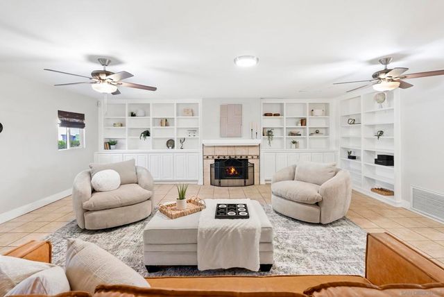 2420 Dehesa Rd, El Cajon, CA 92019