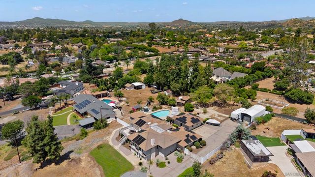 2420 Dehesa Rd, El Cajon, CA 92019