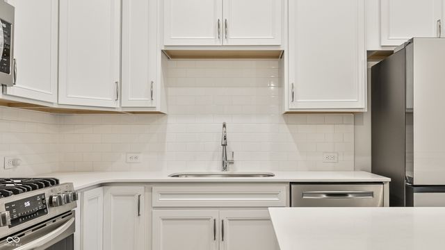 1078 Valentine Lane, Carmel, IN 46032