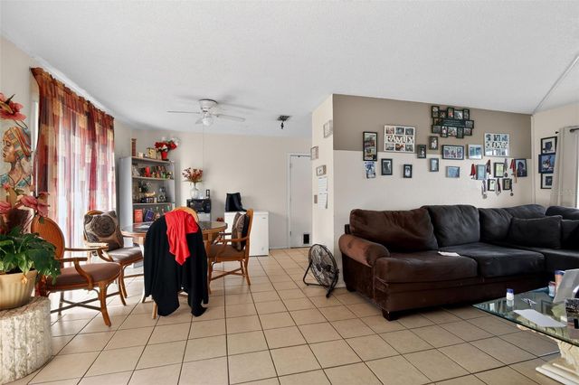 8821 SE 89TH PLACE, Ocala, FL 34472