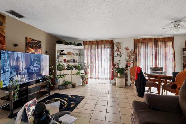 8821 SE 89TH PLACE, Ocala, FL 34472