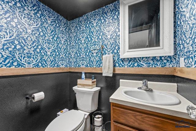 526 CROWN ST, Lead, SD 57754