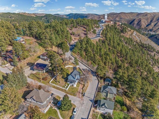 526 CROWN ST, Lead, SD 57754