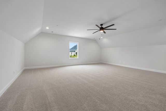 353 Young Lane, Pleasant View, TN 37146