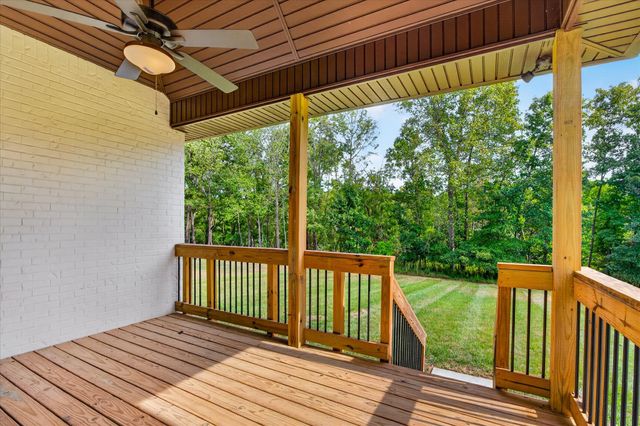 353 Young Lane, Pleasant View, TN 37146