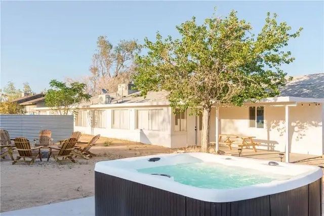 4622 Avenida La Mirada, Joshua Tree, CA 92252