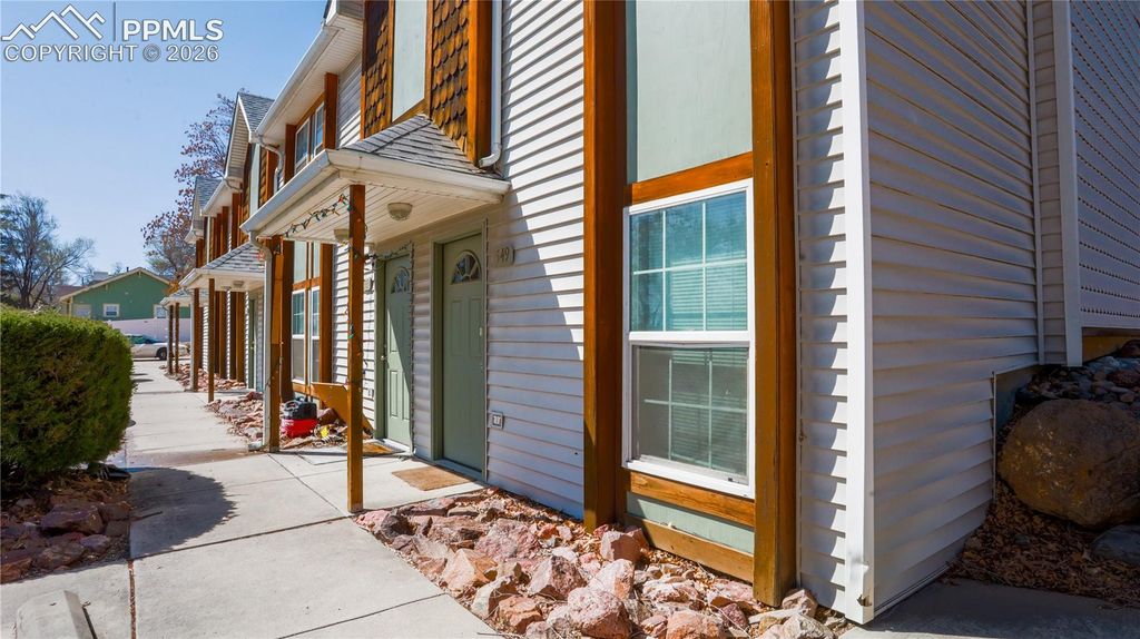 549 W Dale Street, Colorado Springs, CO 80905 — photo 3