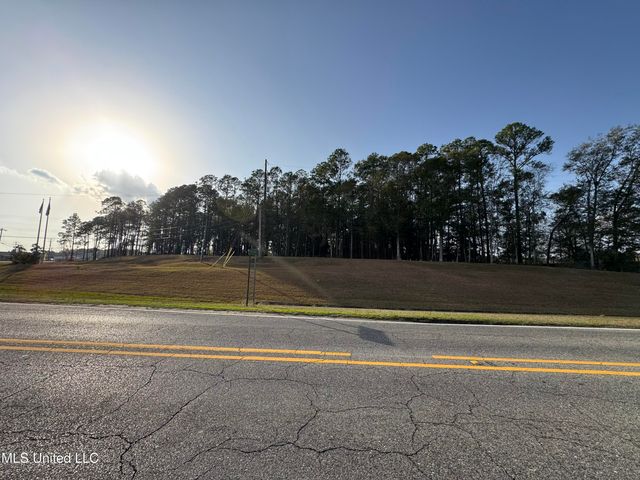 12999 Shriners Boulevard, Biloxi, MS 39532