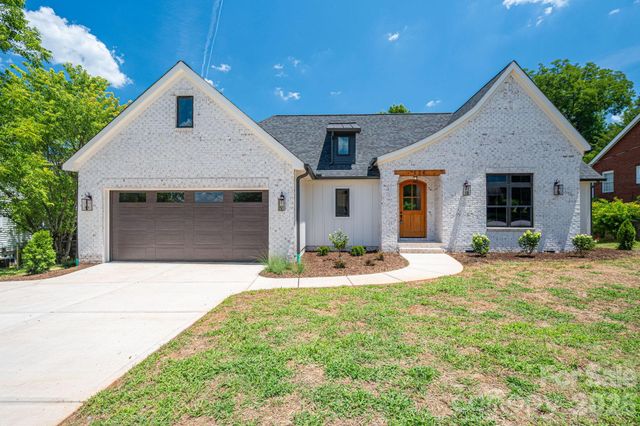 526 N Aspen Street, Lincolnton, NC 28092