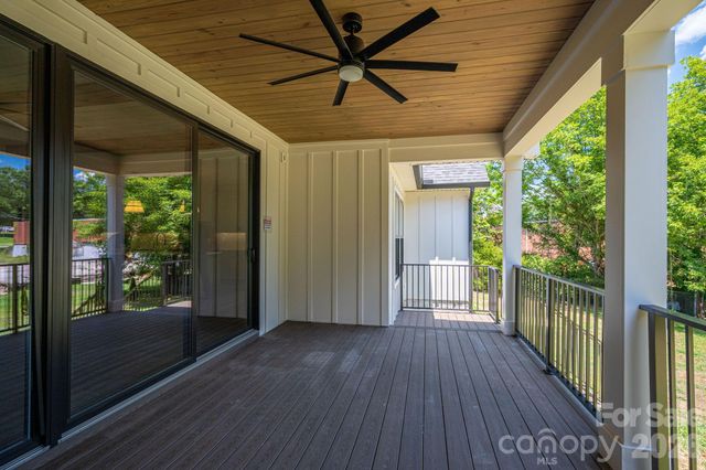 526 N Aspen Street, Lincolnton, NC 28092