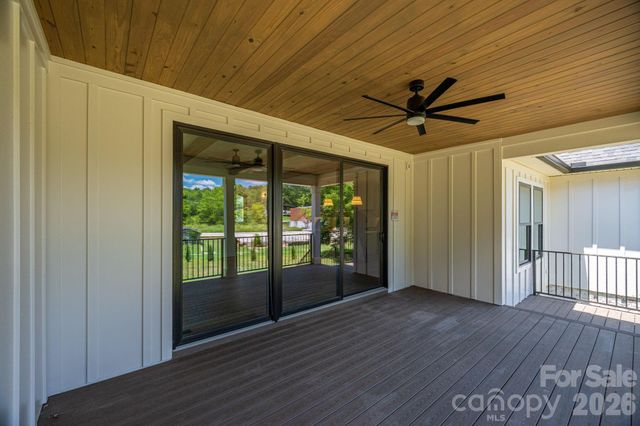 526 N Aspen Street, Lincolnton, NC 28092