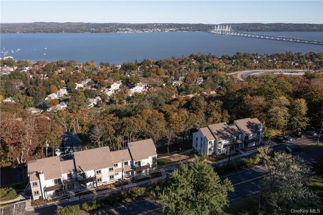 8-12 S Boulevard 12-202, Nyack, NY 10960