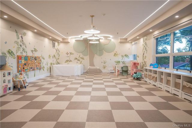 8-12 S Boulevard 12-202, Nyack, NY 10960